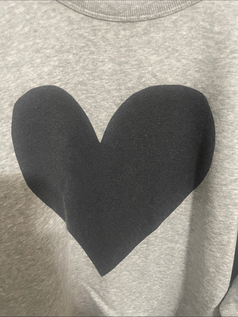 Old Navy Light Gray Boxy Crewneck Sweatshirt with Asymmetric Heart XXL - Picture 7 of 12